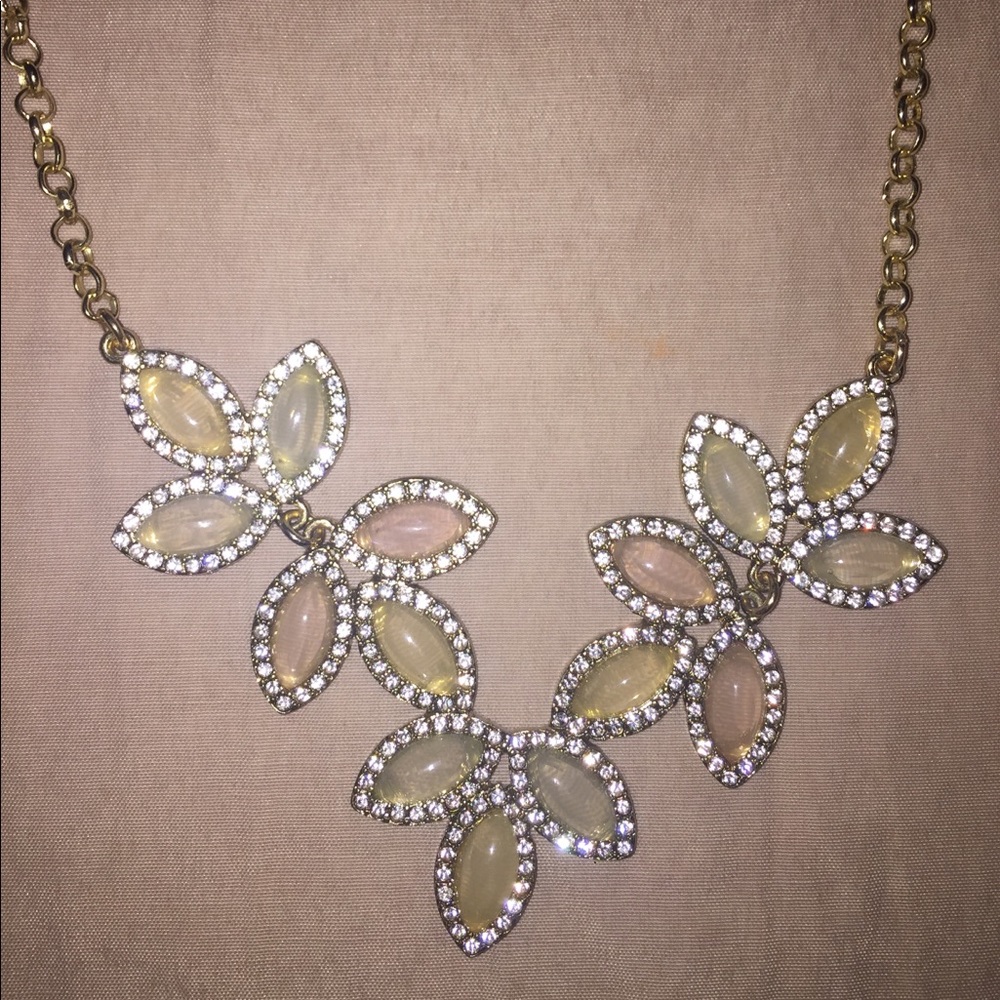 Small pastel statement necklace